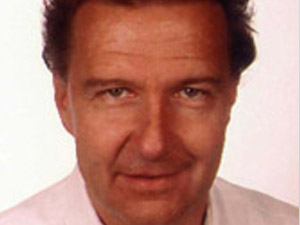  Prof. Dr. med. Stefan Holtmann
