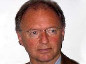  Prof. Dr. Dr. med. Gerhard Paulus