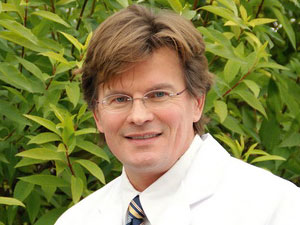  Dr. med. Burghard Peter
