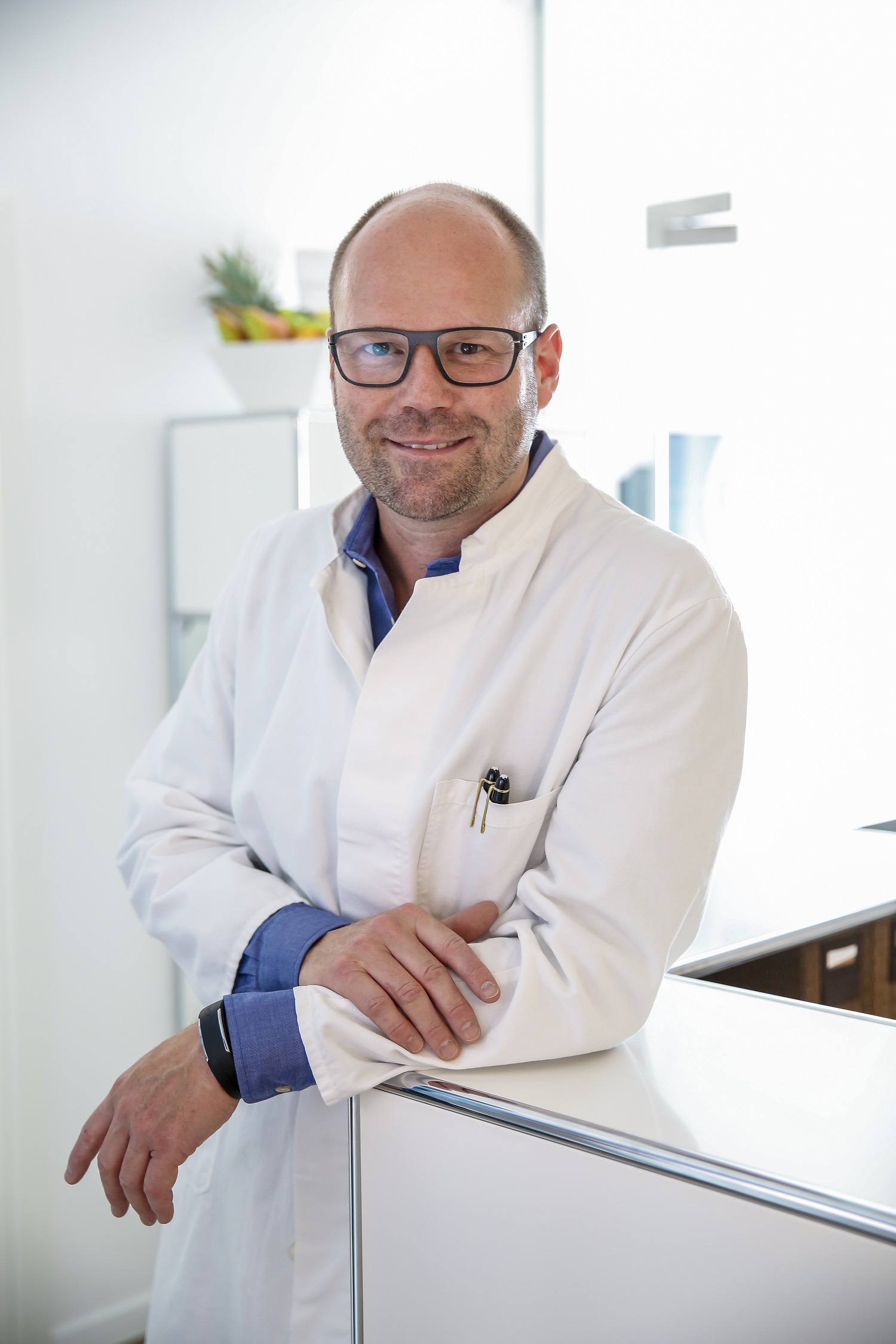  Dr. Andreas Heitland